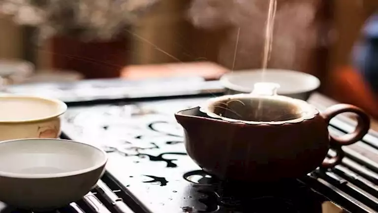 شاي غير محلى يقي من السكتة الدماغية وأمراض القلب بنسبة 21%
