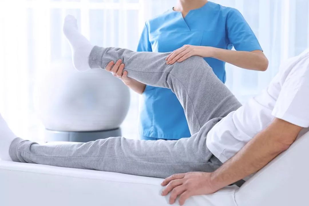 العلاج الطبيعى