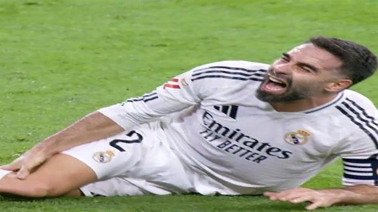 صراخ وبكاء.. صور وفيديو إصابة كارفخال لاعب ريال مدريد الخطيرة