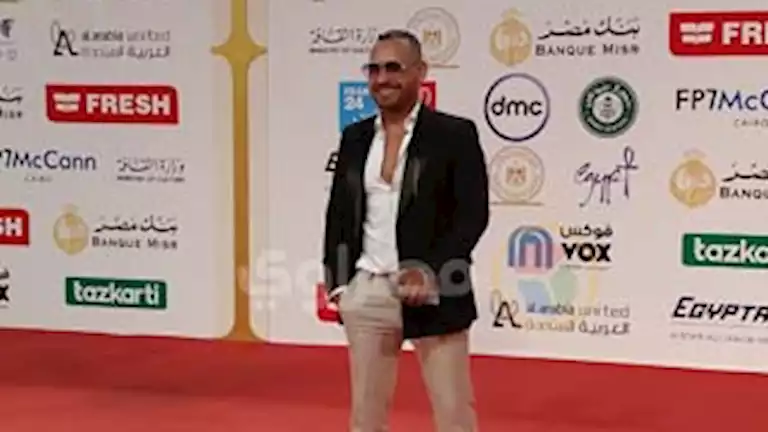 نجم برنامج "إكس فاكتور" محمد ريفي في عرض الفيلم المغربي "أنا مش أنا" بالقاهرة السينمائي