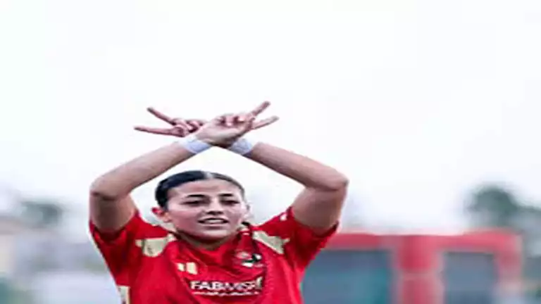 غرائب دوري السيدات: سرقة الهواتف وشبيهة توفيق واعتذارات متكررة