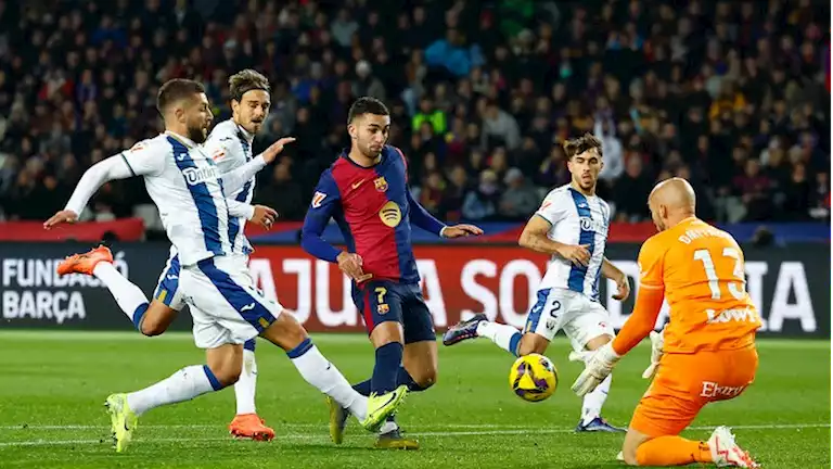 ليجانيس يفوز على برشلونة في الدوري الإسباني (فيديو)