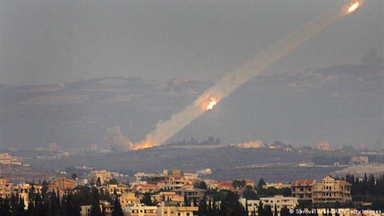 صواريخ حزب الله تشعل إسرائيل.. ماذا حدث في شمال الدولة العبرية؟ (فيديو)