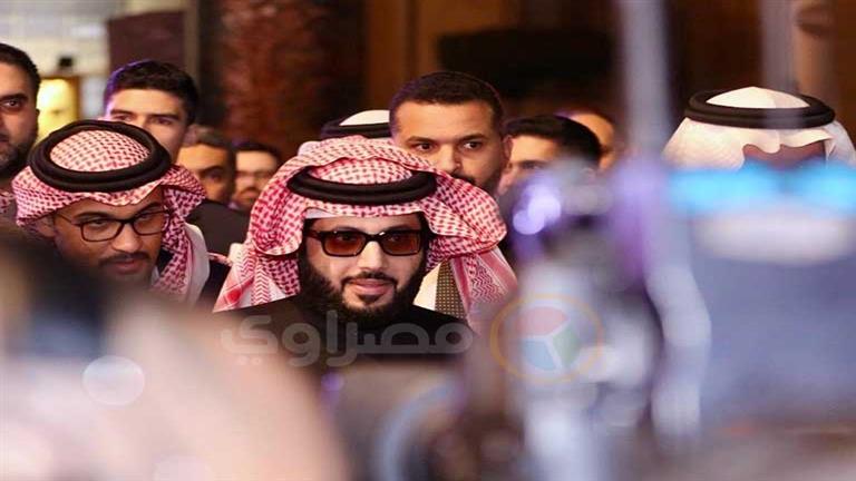تركي آل الشيخ يكشف عن مفاجأة في موسم الرياض (فيديو)