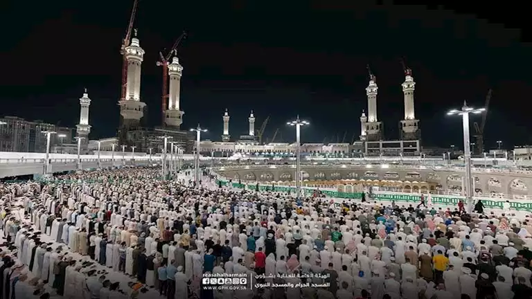 ليلة 21 رمضان بدأت في السعودية وغداً في مصر.. هل تختلف ليلة القدر باختلاف المطالع؟ 