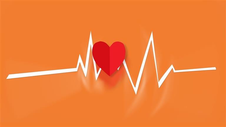 أمراض القلب بعد انقطاع الطمث.. خطر يهدد صحة المرأة