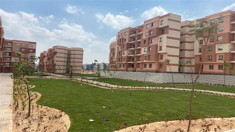 شقق الإسكان المتوسط