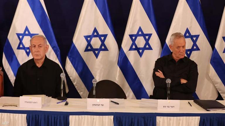 إعلام عبري: نتنياهو التقى جانتس سعيا للإبقاء على حكومة الطوارئ