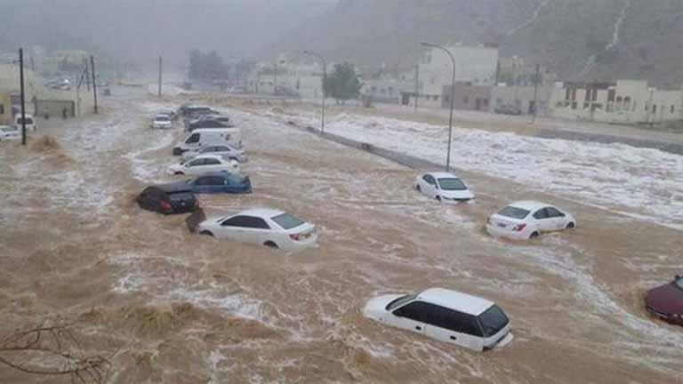 استمرار عمليات الإجلاء بسبب الفيضانات في روسيا وشمالي كازاخستان