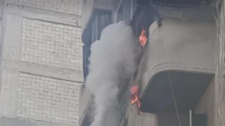 حريق يلتهم شقة بعقار في باكوس شرق الإسكندرية (صور)