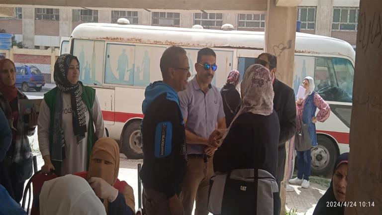 الكشف والعلاج بالمجان.. قافلة طبية تفحص 260 مواطنًا في الإسكندرية- صور