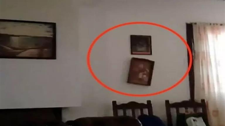 تجربة مرعبة في منزل أرجنتيني ولوحة تتحرك وصوت ضحك غامض- فيديو 