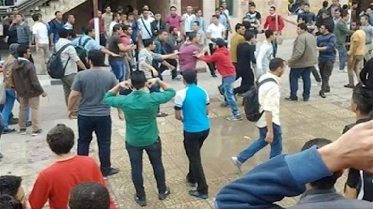 تفاصيل مقتل طفلة وإصابة والديها في "خناقة شوارع" بالجيزة