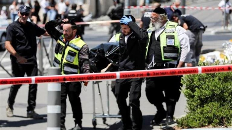  مقتل إسرائيلية وإصابة 4 في عملية طعن قرب تل أبيب 