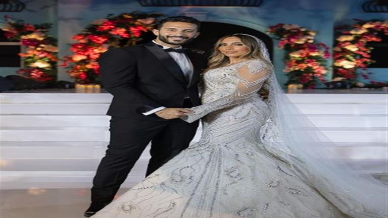 40 صورة لنجوم الفن في حفل زفاف لينا الطهطاوي.. بينهم "تامر حسني وهنا الزاهد"