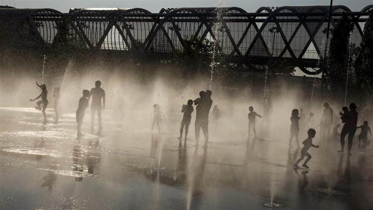 مقتل 61 شخصا بسبب موجة حر قياسية في تايلاند