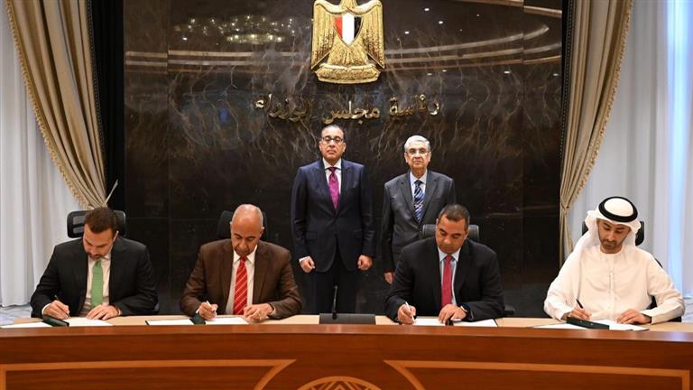 تخصيص قطعة أرض بسوهاج لإنشاء مشروع طاقة رياح لتحالف مصري إماراتي
