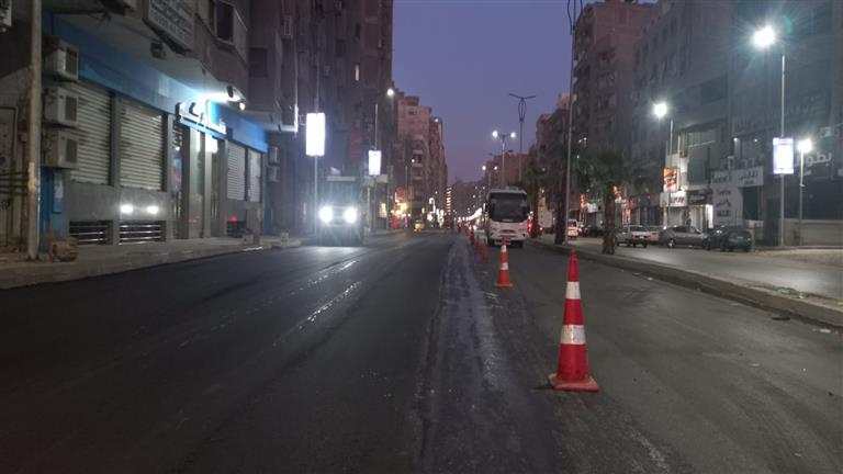 مشروع الحلم.. 5 صور ترصد استكمال رصف شارع الملك فيصل أسفل الدائري حتى المنصورية