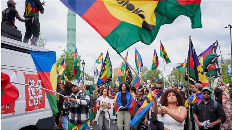 كاليدونيا الجديدة.. احتجاجات "جزيرة النيكل" تعرقل مساعي ماكرون الاستمعارية