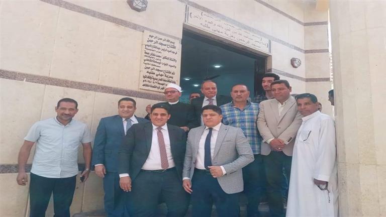 بالصور.. رئيس مدينة المنيا يفتتح مسجدين جديدين 