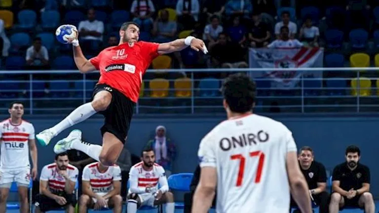 الأهلي يفوز على الزمالك في قمة كرة اليد