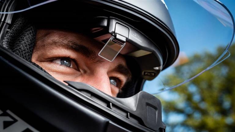 شاشة Head up .. ترفع مستوى أمان الدراجة النارية