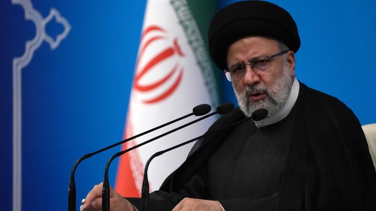   الإعلام الإيراني يعلن وفاة الرئيس ووزير الخارجية بالطائرة المنكوبة