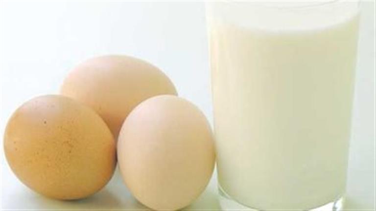 لن تتوقع ما يحدث لجسمك عند تناول البيض والحليب معا