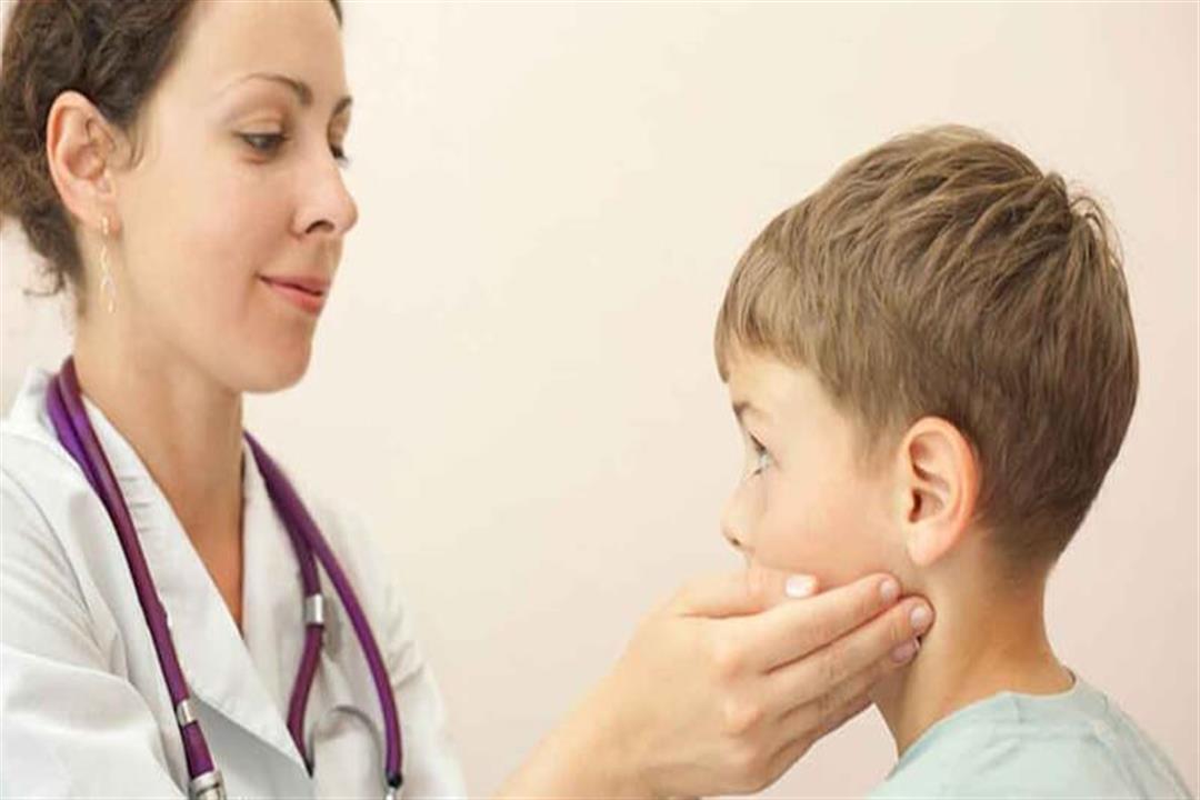 تورم الغدد اللمفاوية عند الأطفال- متى يشير لمشكلة خطيرة؟