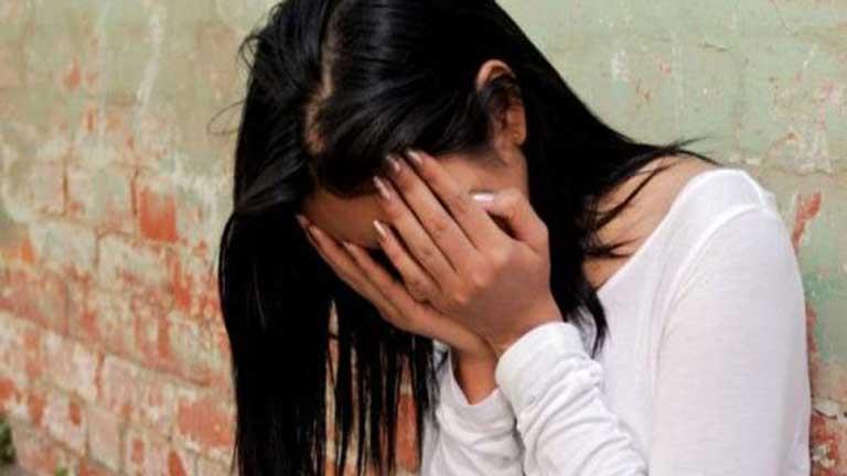 "هفسحك النهاردة".. تفاصيل اتهام فتاة لخطيبها بخطفها واغتصابها 11 يوما في الإسكندرية