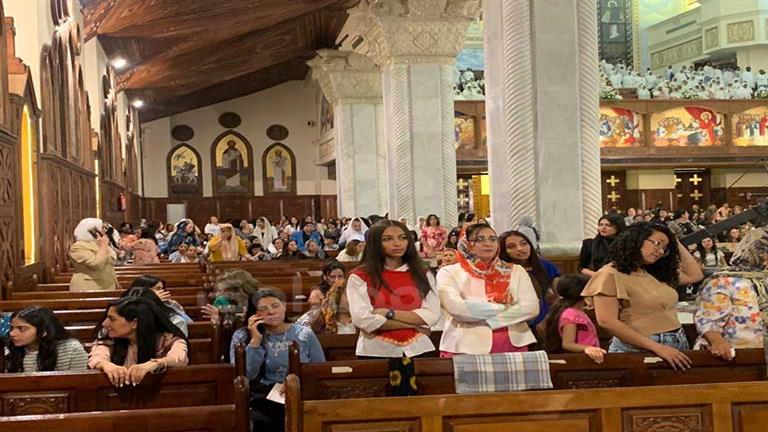 بحضور وزراء وشخصيات عامة وسياسية.. الكاتدرائية المرقسية تحتفل بعيد القيامة المجيد -(صور)
