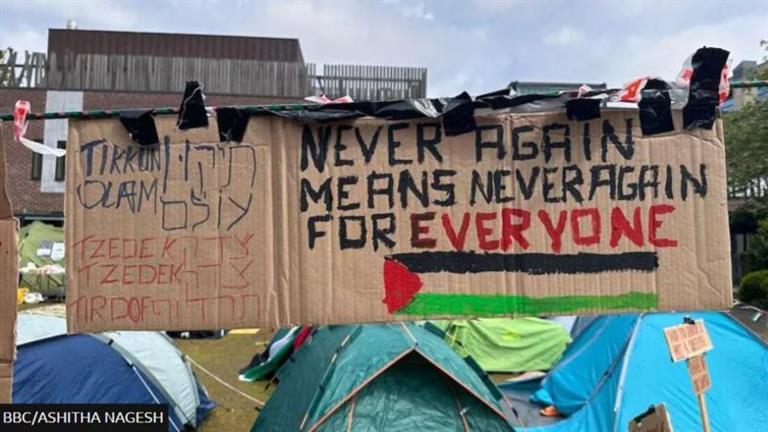 كواليس من داخل مخيم احتجاج طلابي مؤيد لغزة في جامعة نيوكاسيل البريطانية