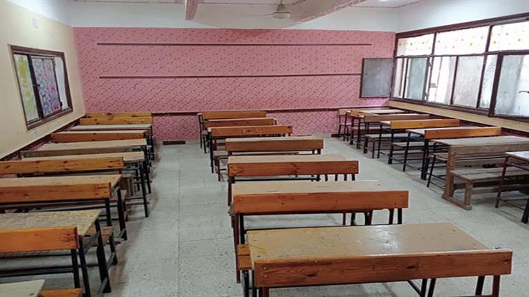 صور ترصد استعدادات الامتحانات في 4274 مدرسة بالجيزة (تفاصيل)