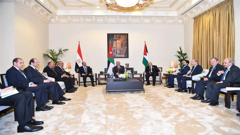 قادة مصر والأردن وفلسطين يدعون لوقف إطلاق النار في غزة
