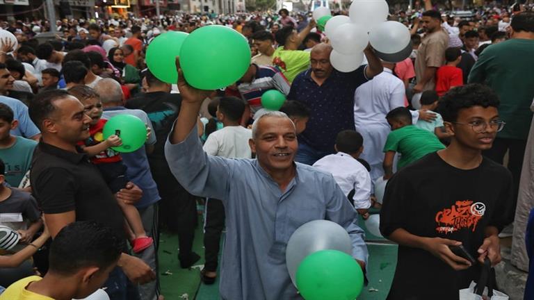 من سيدي بشر لـ أبو العباس.. الآلاف يؤدون صلاة عيد الأضحى في الإسكندرية (فيديو)