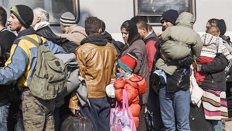 رؤساء حكومات الولايات الألمانية يدعون إلى خطة "ملموسة" بشأن ترحيل اللاجئين
