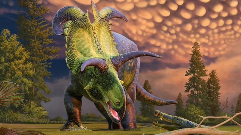 صورة.. اكتشاف ديناصور عملاق كان يمتلك 20 قرنا