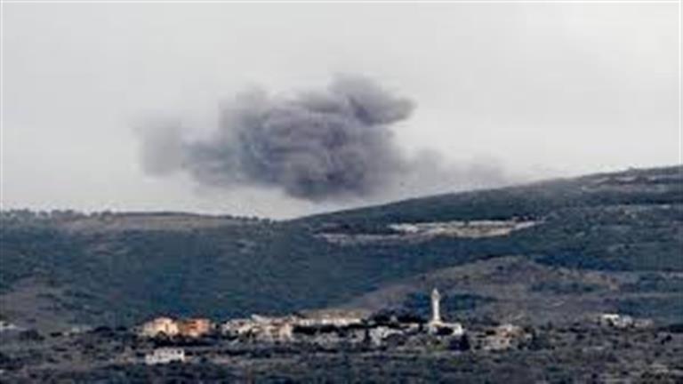  قوات الاحتلال تستهدف أطراف بلدة طير حرفا جنوبي لبنان بقصف مدفعي