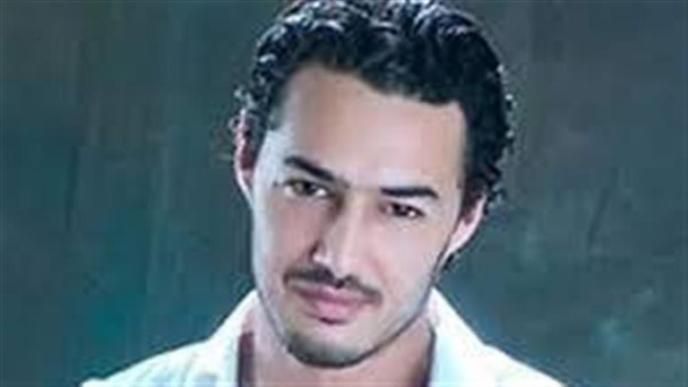 بالفيديو.. أحمد هارون يكشف حقيقة قصة حبه لـ مي عز الدين بعد فيلم "فرح"