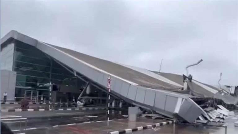 تعليق الرحلات الجوية في مطار دلهي بعد انهيار سقف مبنى ومقتل شخص