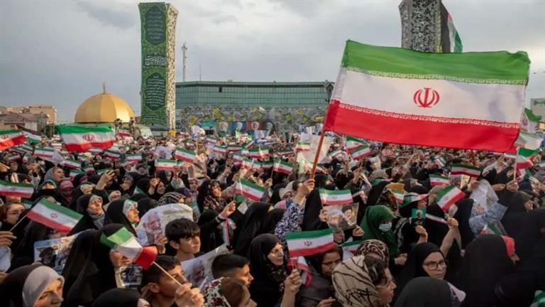 بعد انطلاق الانتخابات الإيرانية من يخلف إبراهيم رئيسي؟