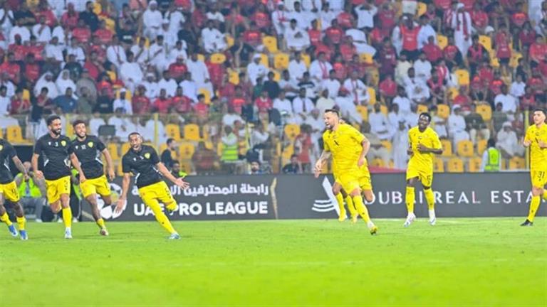 "غائب منذ 17 عاماً".. جماهير الوصل تحتفل بطريقة مميزة بعد حصد لقب الدوري الإماراتي (فيديو)