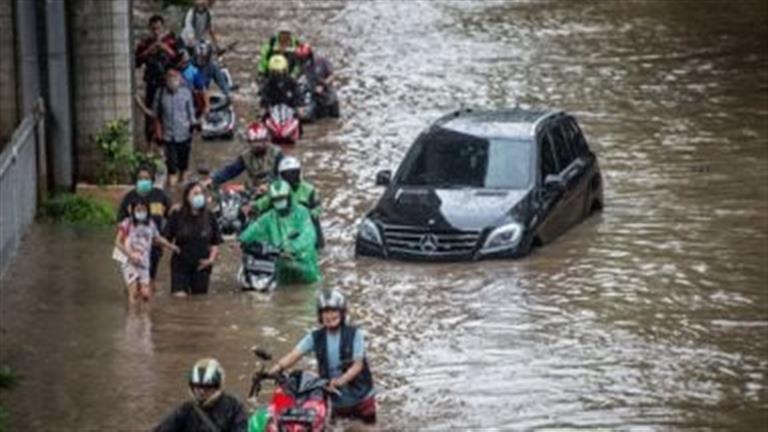 ارتفاع حصيلة ضحايا الفيضانات والانهيارات الأرضية في سريلانكا إلى 12 شخصًا