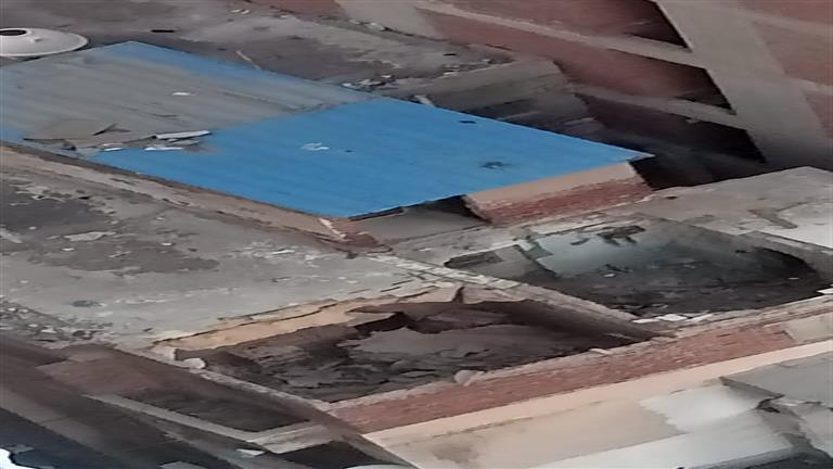انهيار أسقف عقار مكون من 5 طوابق فى الإسكندرية- صور