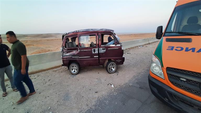 8 مصابين في انقلاب سيارة على صحراوي البحيرة 