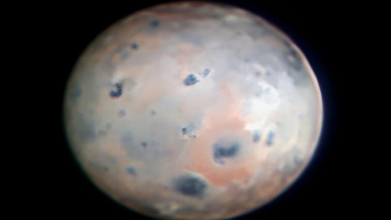 تلسكوب أرضي يلتقط صورة بتفاصيل مدهشة لقمر البراكين حول المشتري