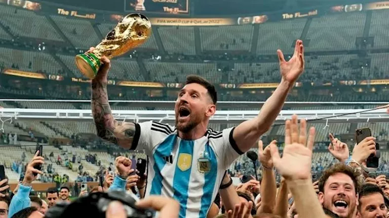 ميسي يحتفل بعيد ميلاده الـ38 مع 10 أرقام تاريخية مذهلة