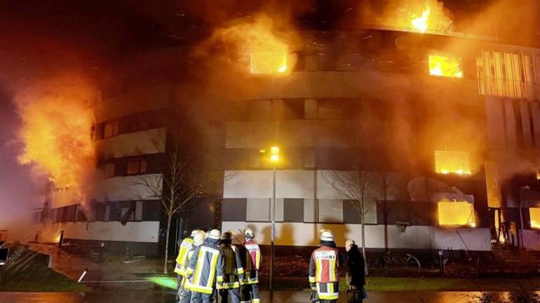 إصابة 22 شخصا في حريق بمبنى سكني في ألمانيا