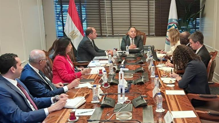وزير المالية: نعمل مع البنك الدولي على تعزيز مشاركة القطاع الخاص في الاقتصاد المصري