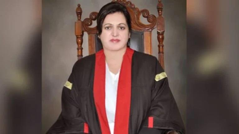 تعيين أول امرأة رئيسة لمحكمة لاهور العليا